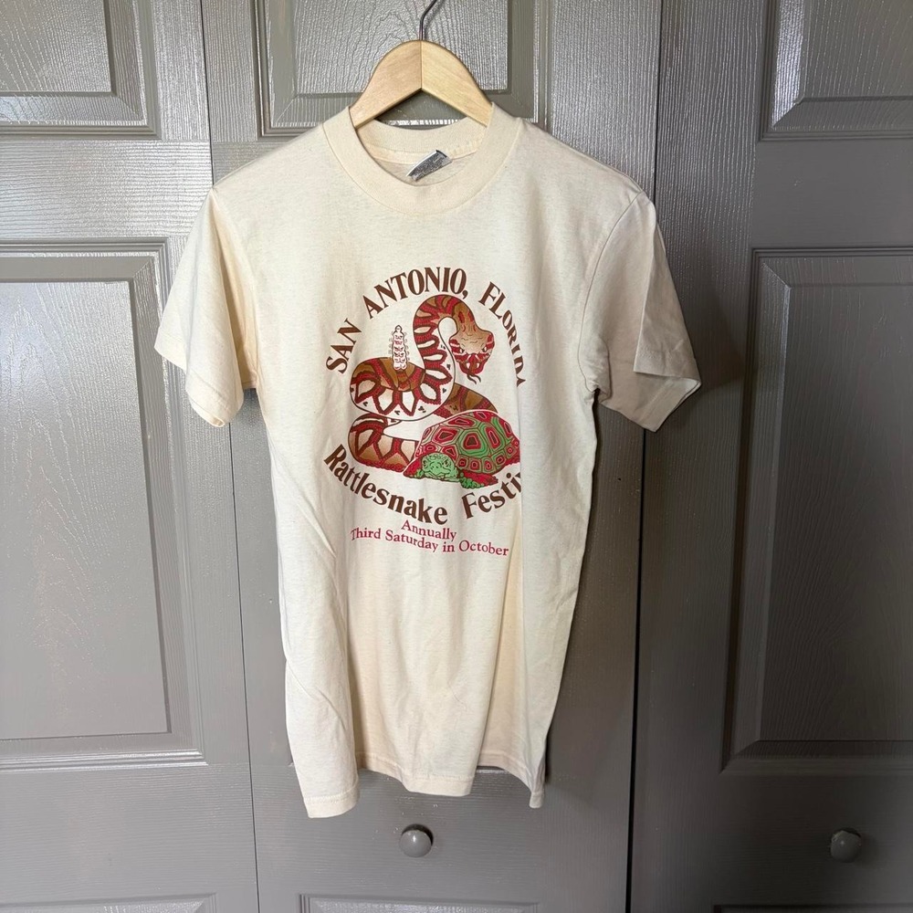 Vintage San Antonio Florida Rattlesnake Festival Shirt Gildan Cream Small
